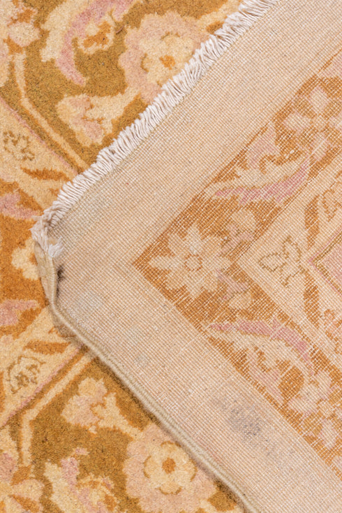 Vintage Agra Area Rug (10' x 13')